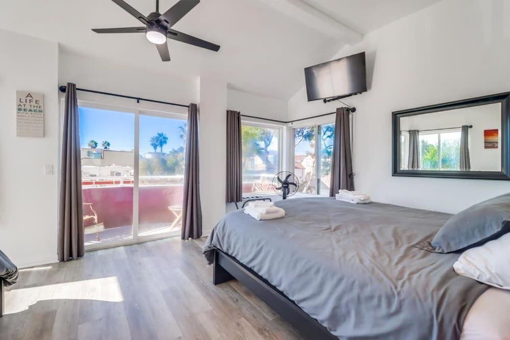 1 Block To Ocean & Bay Steps To Belmont Park *